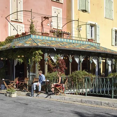 Le Relais A 2*