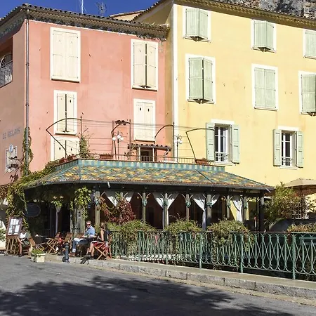 Le Relais A فندق موستيه سانت ماري
