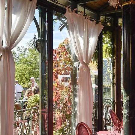 Le Relais A