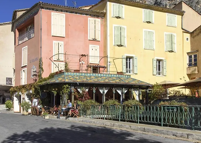 Le Relais A מלון מוסטיה-סן-מארי